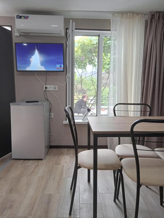 Veranda M Tbilisi Ngoại thất bức ảnh
